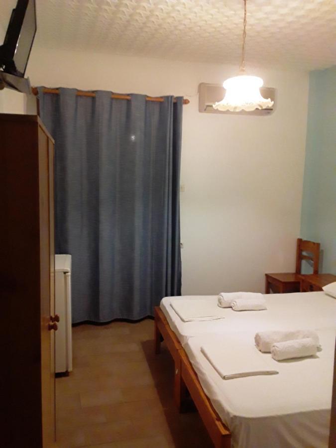 Ethra Hotell Patitírion Eksteriør bilde